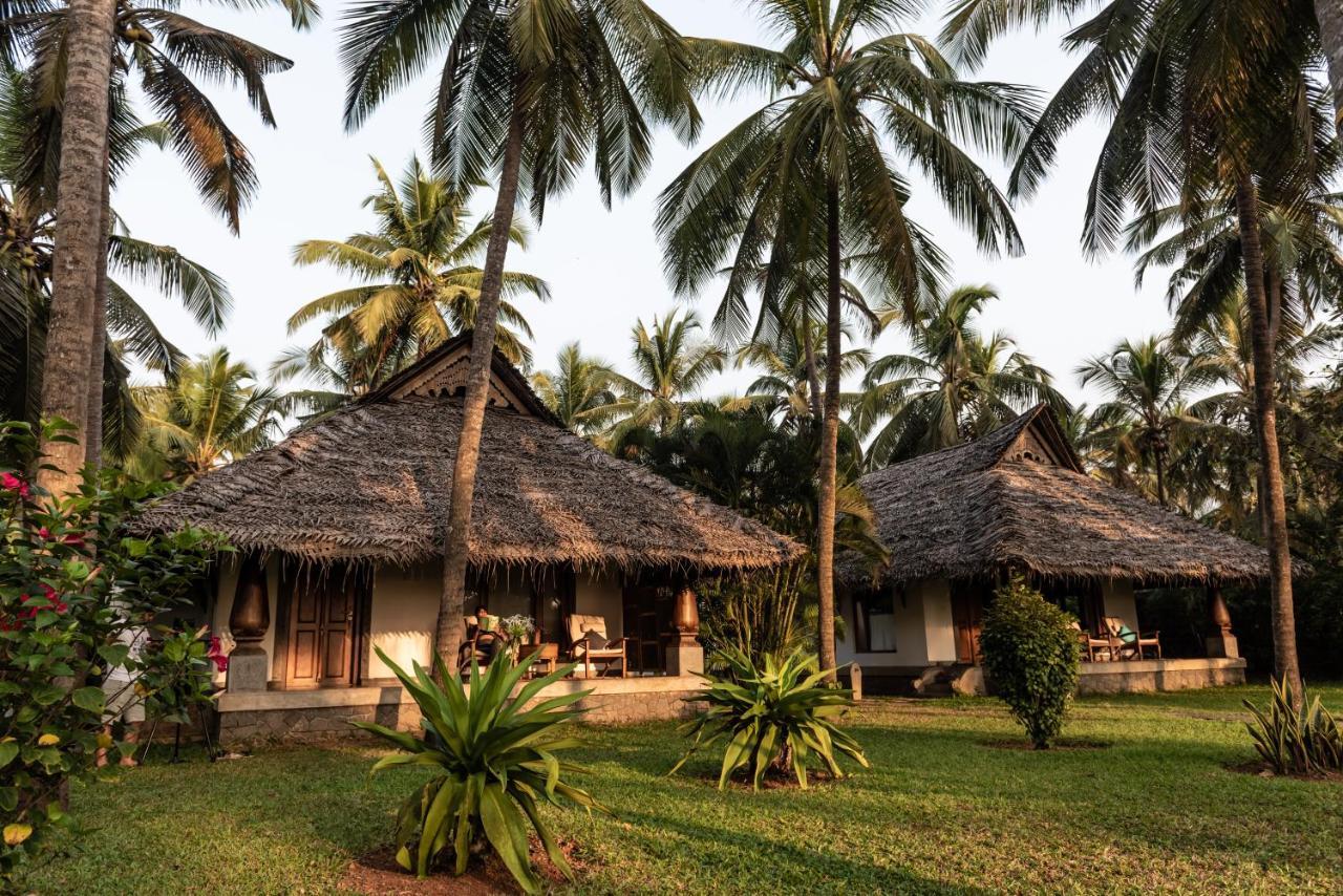 Neeleshwar Hermitage Nileshwar Exterior photo