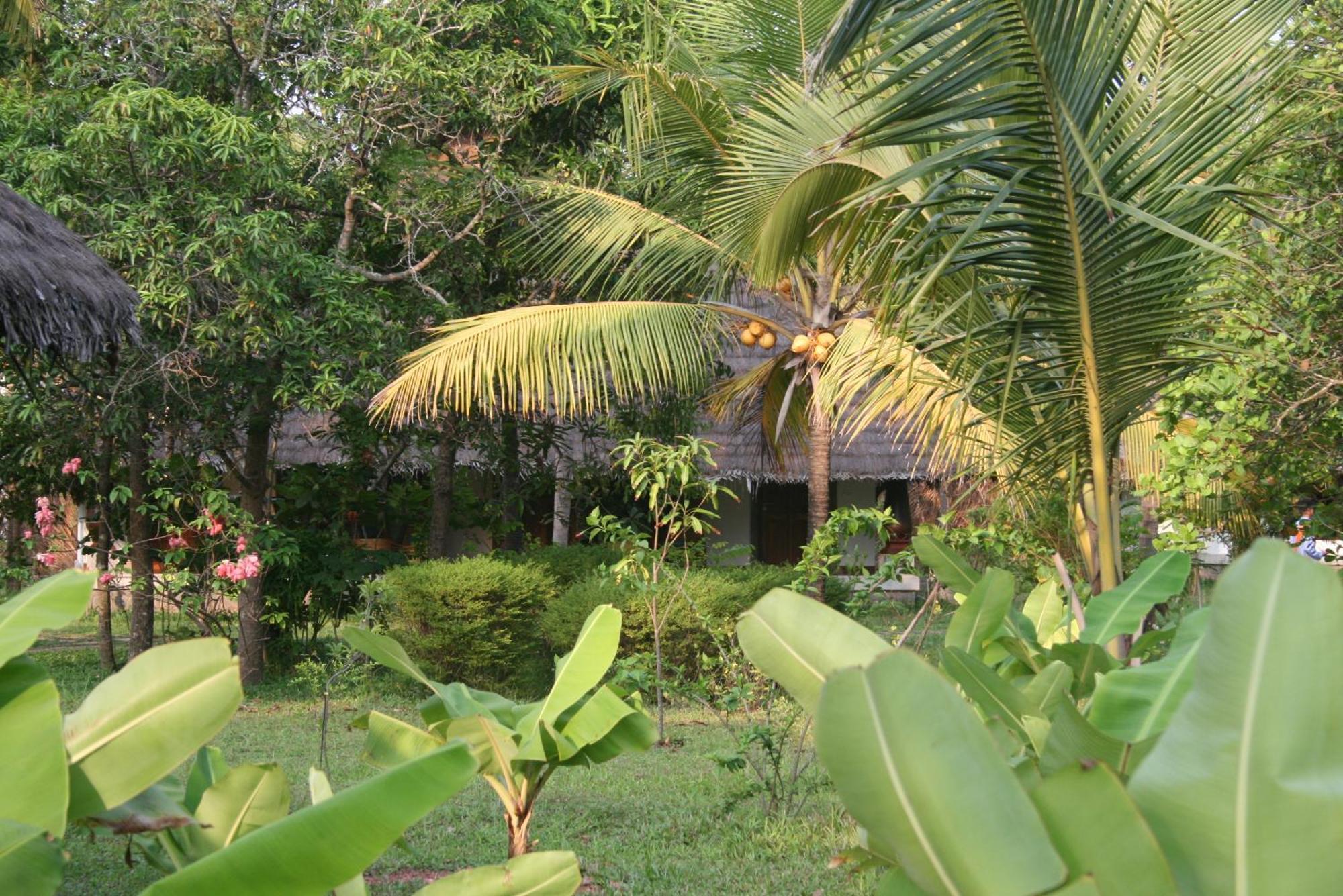 Neeleshwar Hermitage Nileshwar Exterior photo