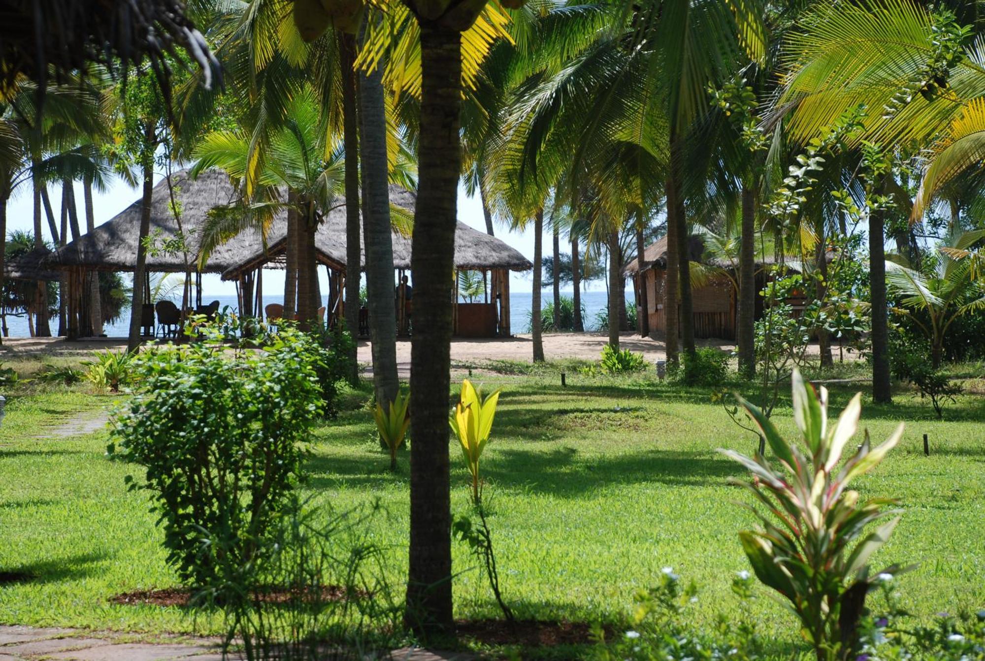 Neeleshwar Hermitage Nileshwar Exterior photo